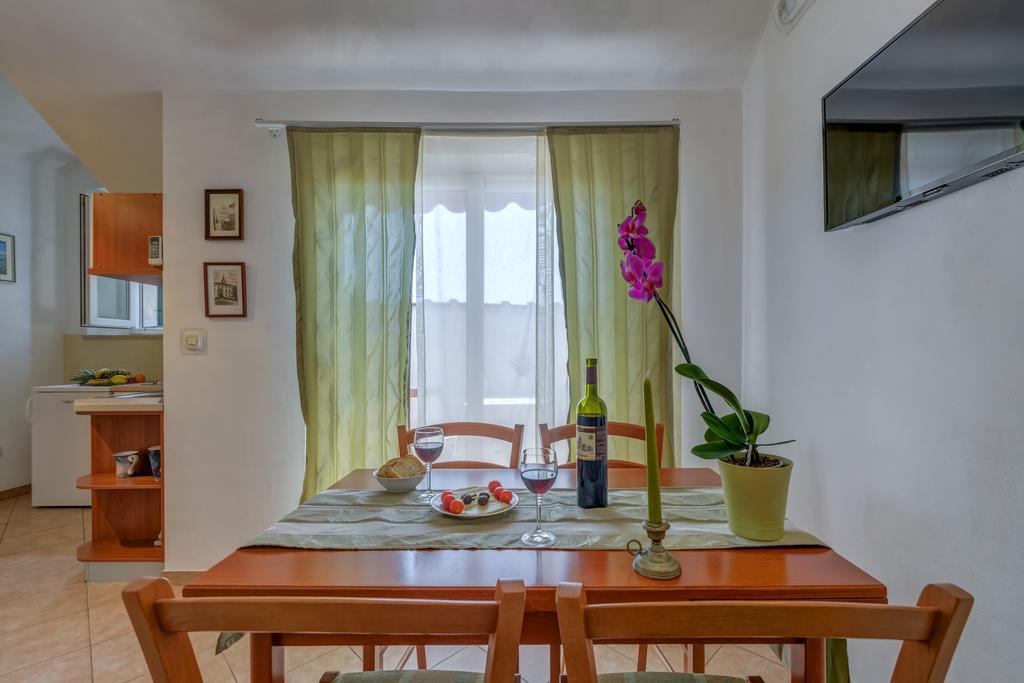Apartments Obala Bol Zewnętrze zdjęcie